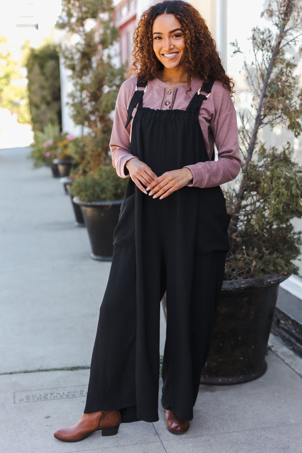 Classic Wide-Leg Adjustable Baggy Jumpsuit