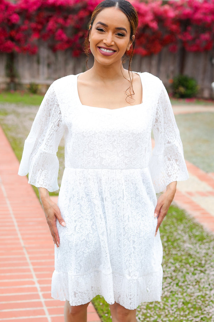 White As Snow - Pleated Lace Dress