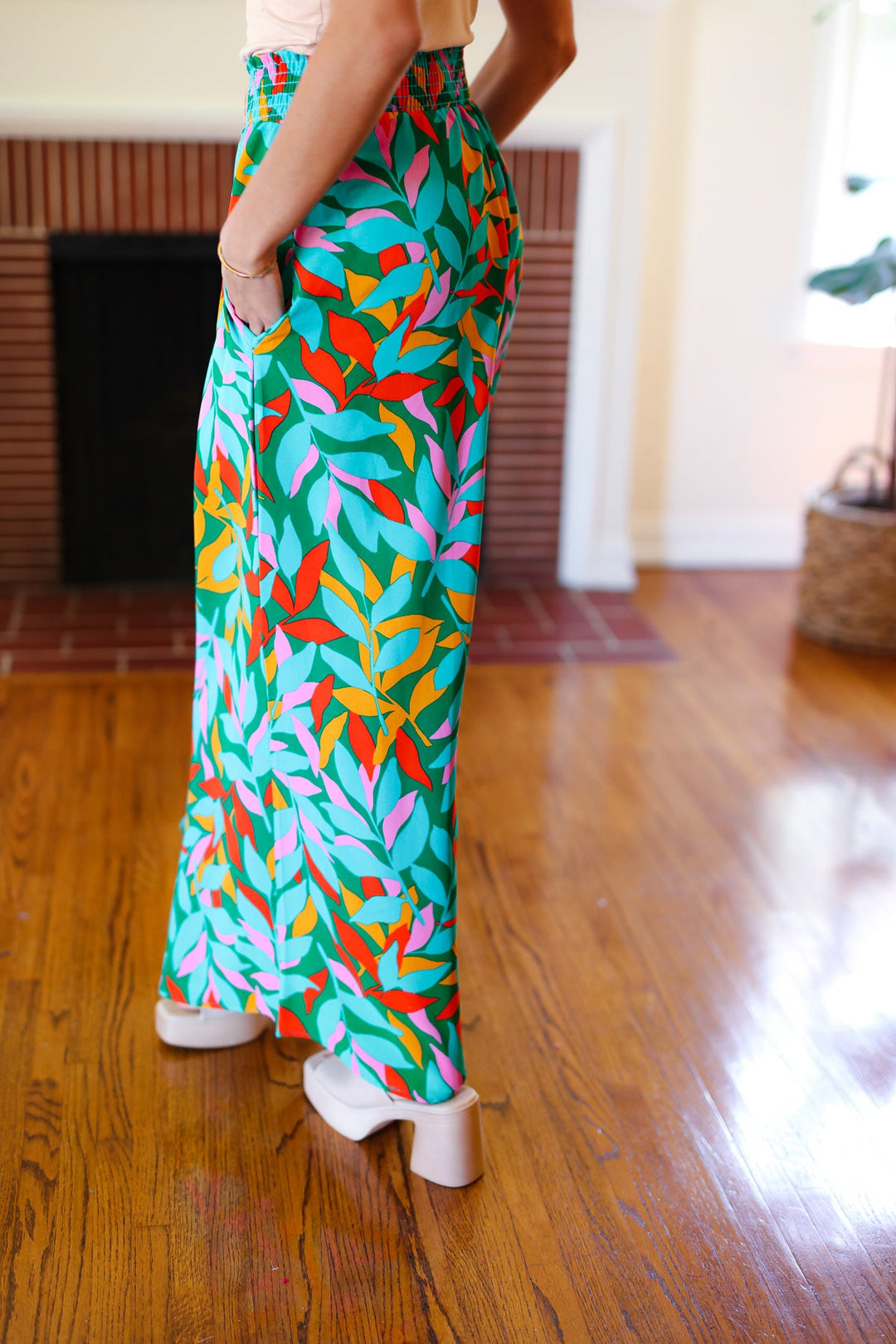 Summer Days - Abstract Print Smocked Palazzo Pants