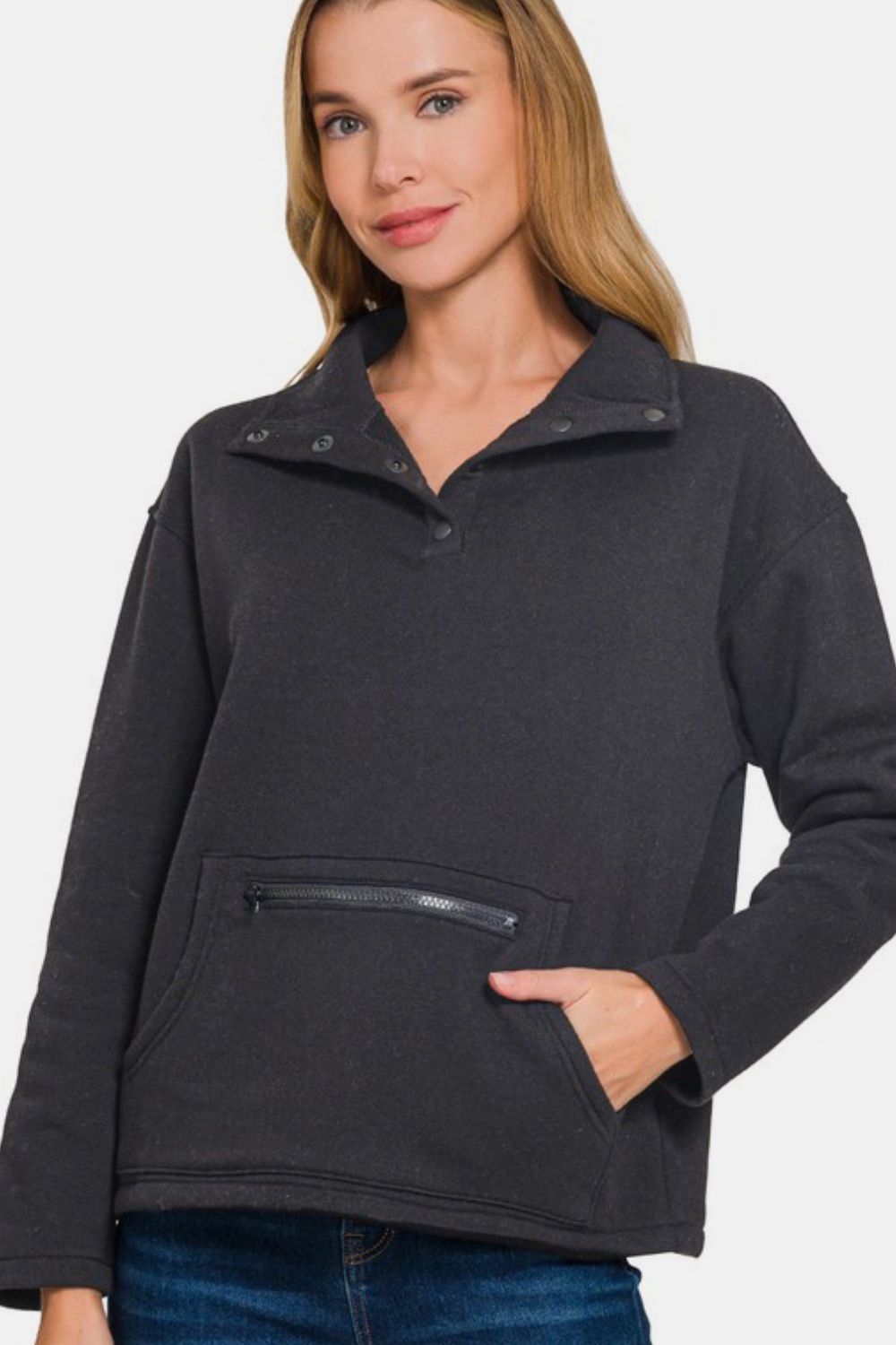 Plush Comfort Turtleneck Fleece Sweatshirt - Black