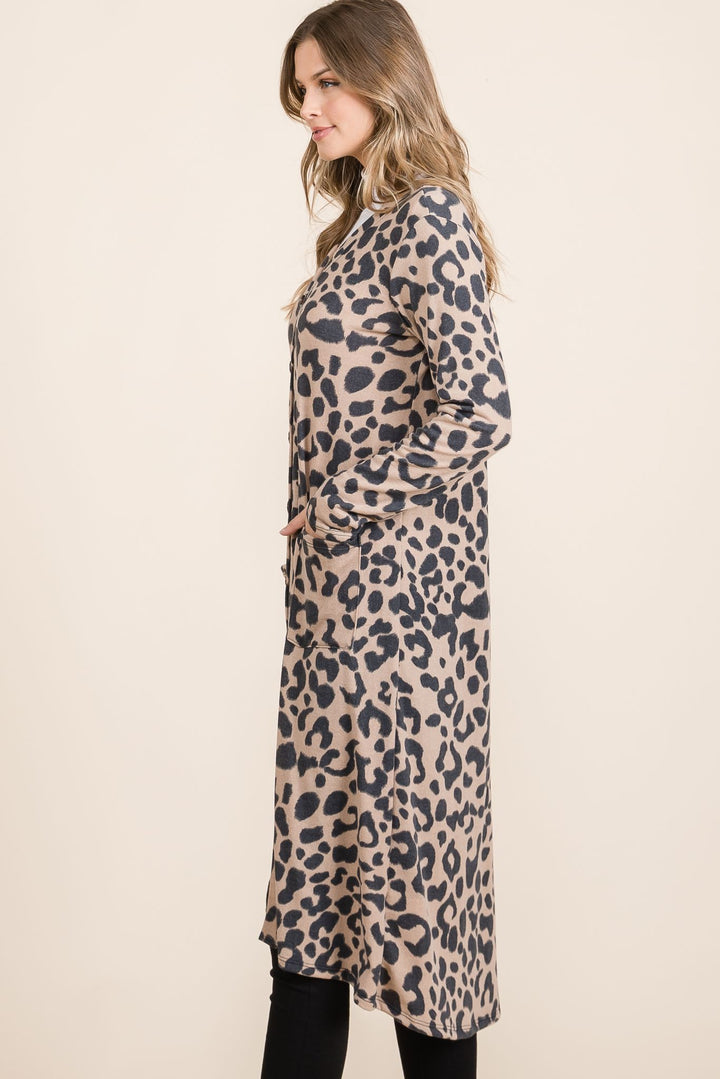 Bold & Striking - Leopard Cardigan