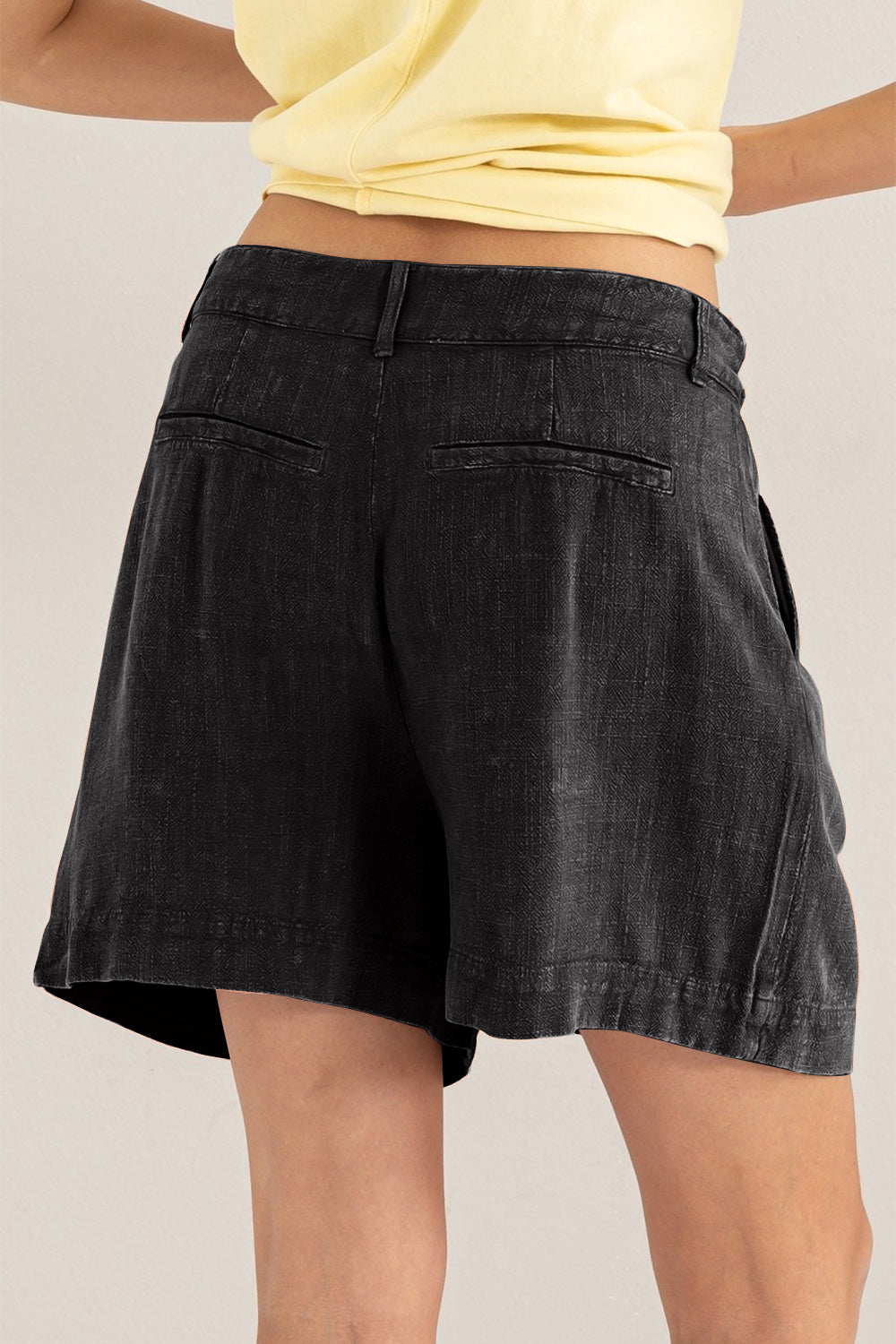 High-Waist Pleated Linen-Blend Shorts