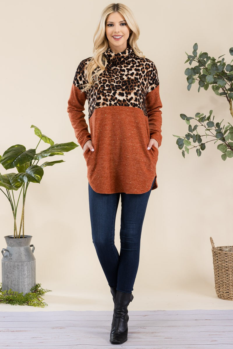 Make A Move - Leopard Turtleneck Top