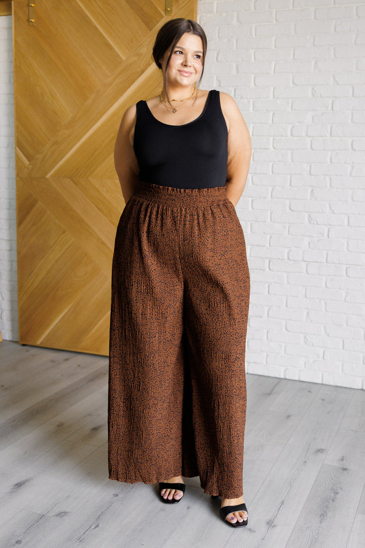 High-Rise Wide-Leg Pants - Brown