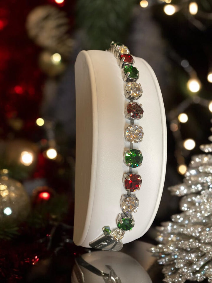 Faith Charm - Christmas-Themed Austrian Crystal Feather Bracelet