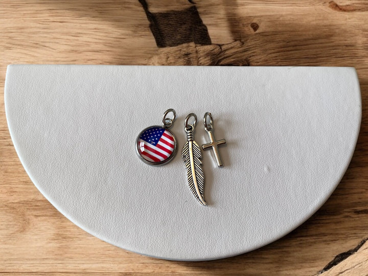 [PRE-ORDER] Charms Necklace W/ Carabiner - Flag, Cross, Feather Charms Necklace [SHIPS IN 1-3 WEEKS]