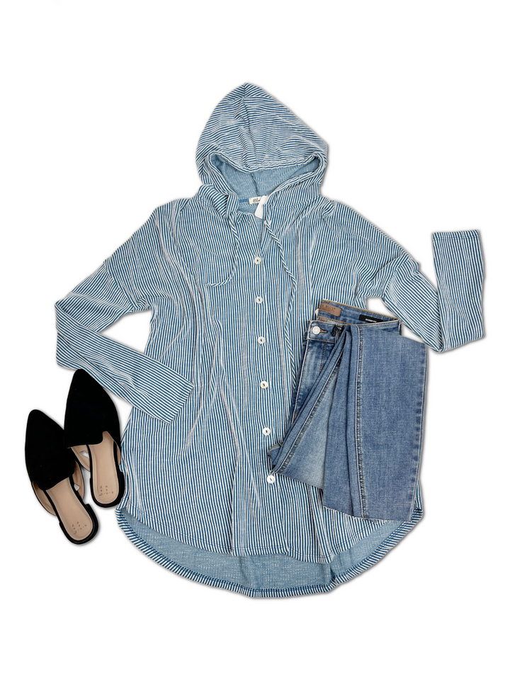 Stylish Comfort - Oversized Button-Down Cardigan