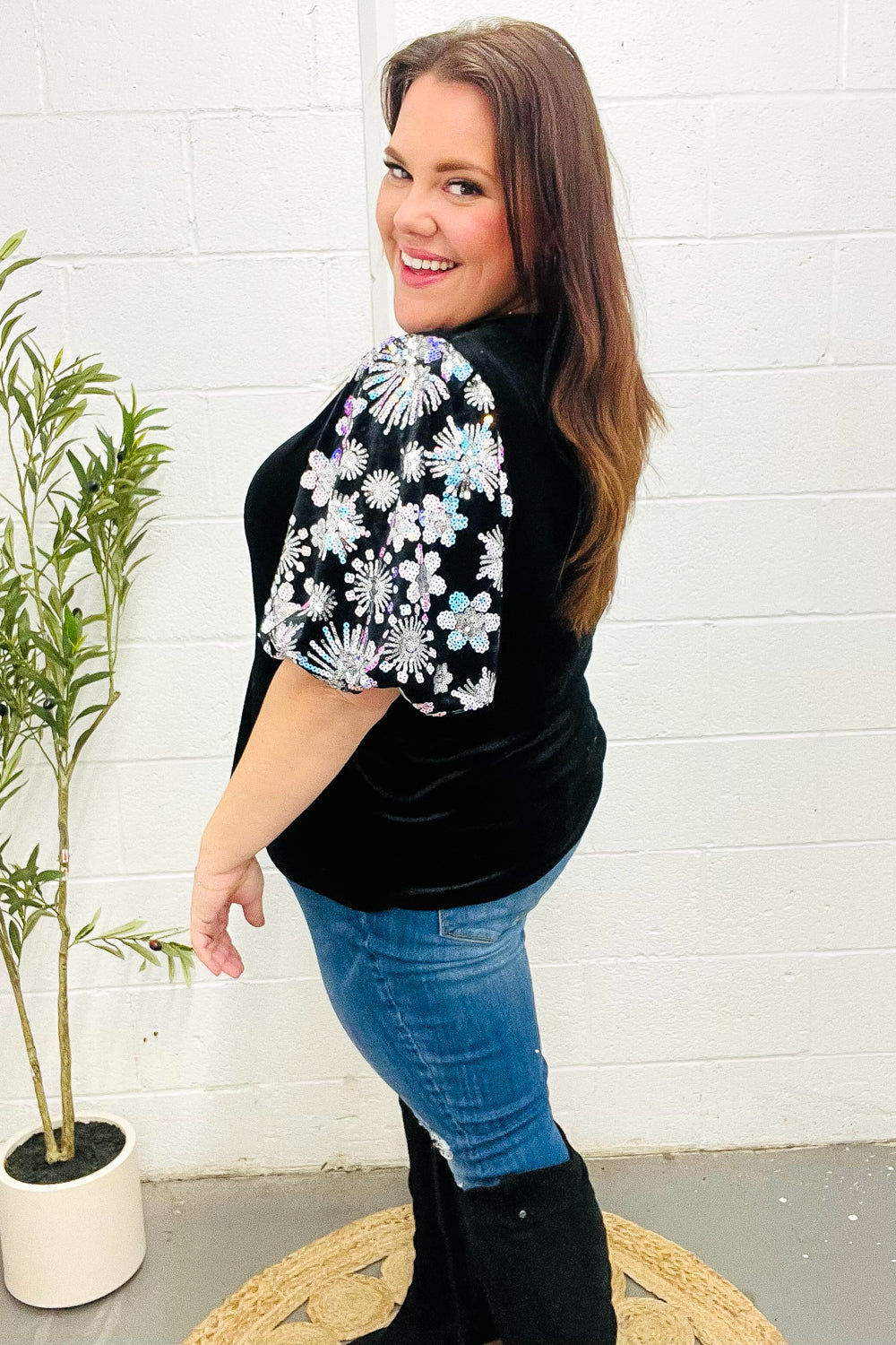 All That Glam - Floral Sequin Velvet Top