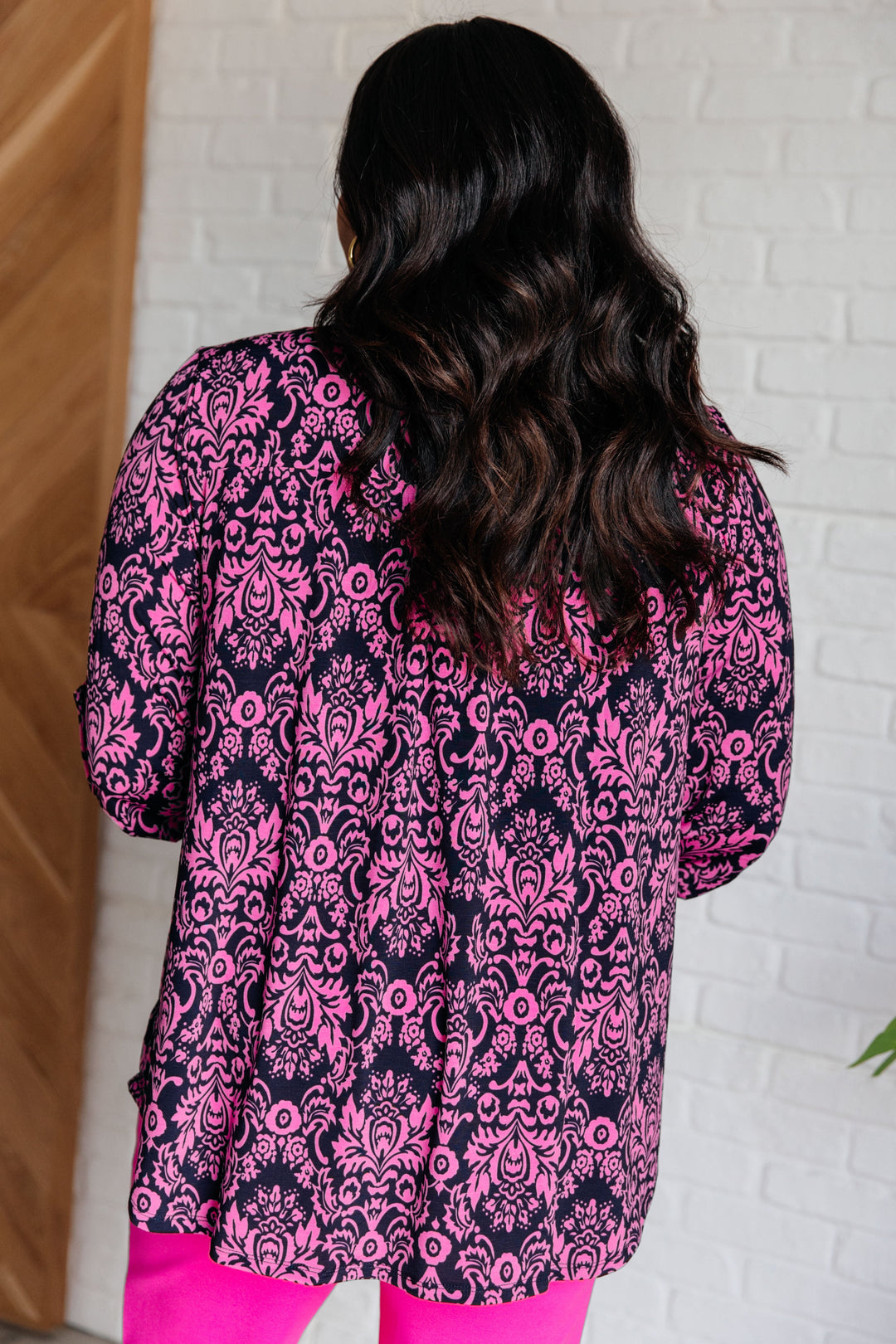 Lizzy 3/4 Sleeve Top - Pink/Navy Damask