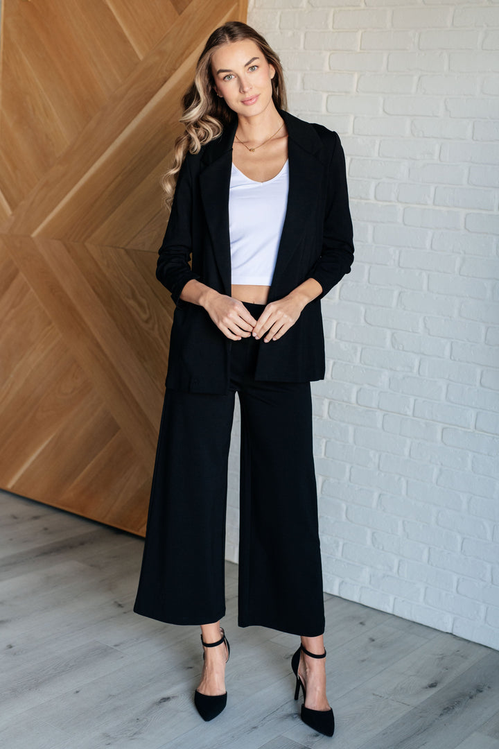 Magic Wide-Leg Crop Pants - Black