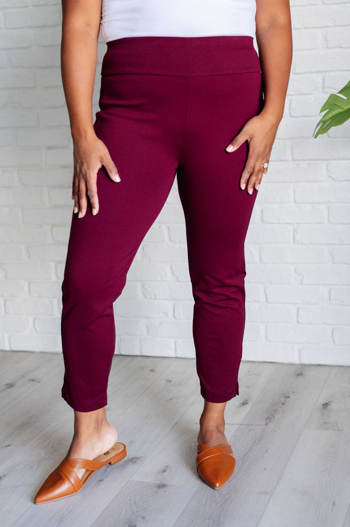 Magic Skinny Ankle Crop Pants - Wine