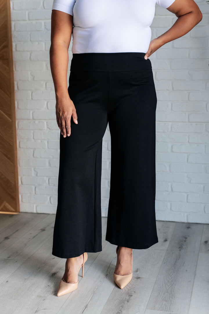 Magic Wide-Leg Crop Pants - Black