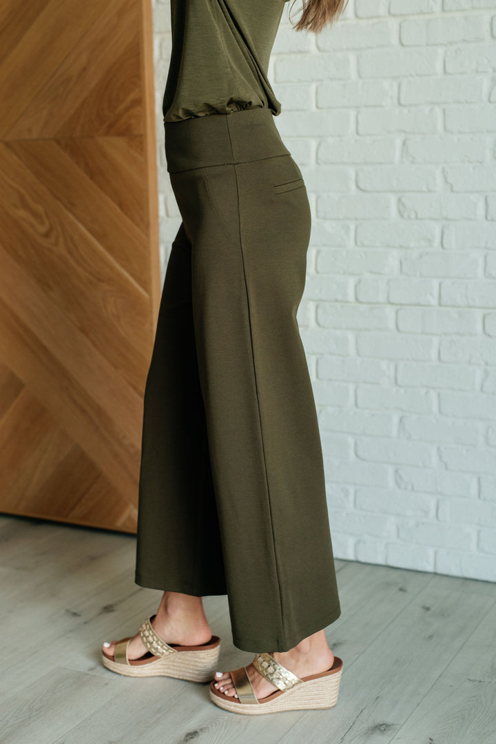 Magic Wide-Leg Crop Pants in Olive