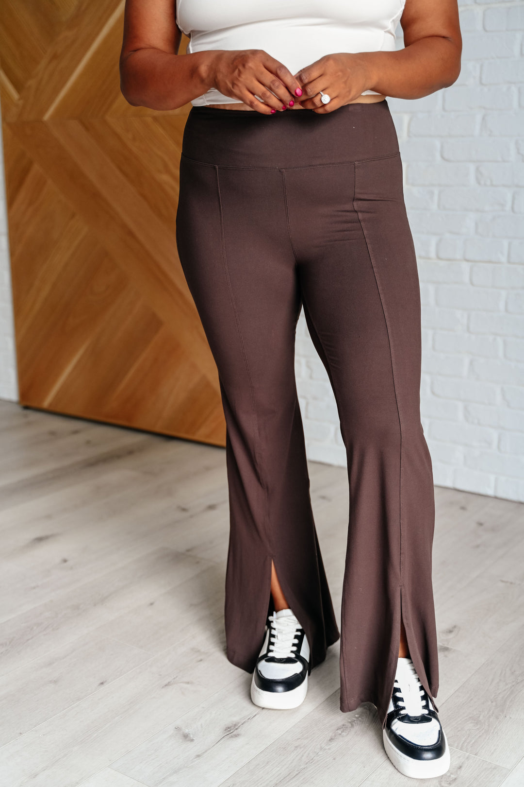 Walk In Confidence Flare Leggings - Espresso