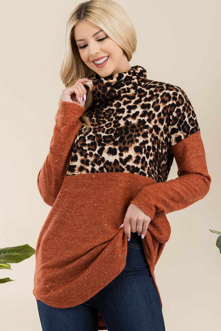 Make A Move - Leopard Turtleneck Top