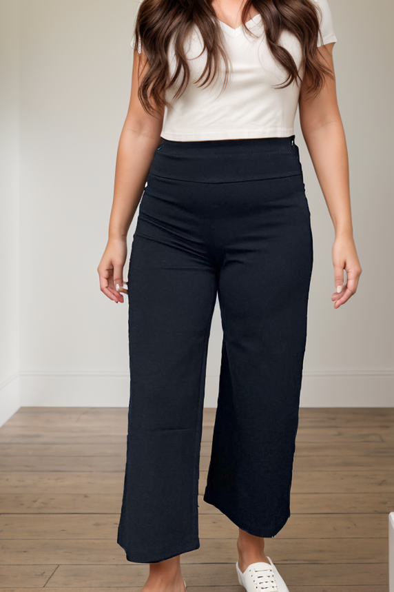 Magic Capri Pants - Classic Black